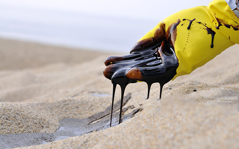Oil Spill Clean Up in Faulkner, MB (4090)